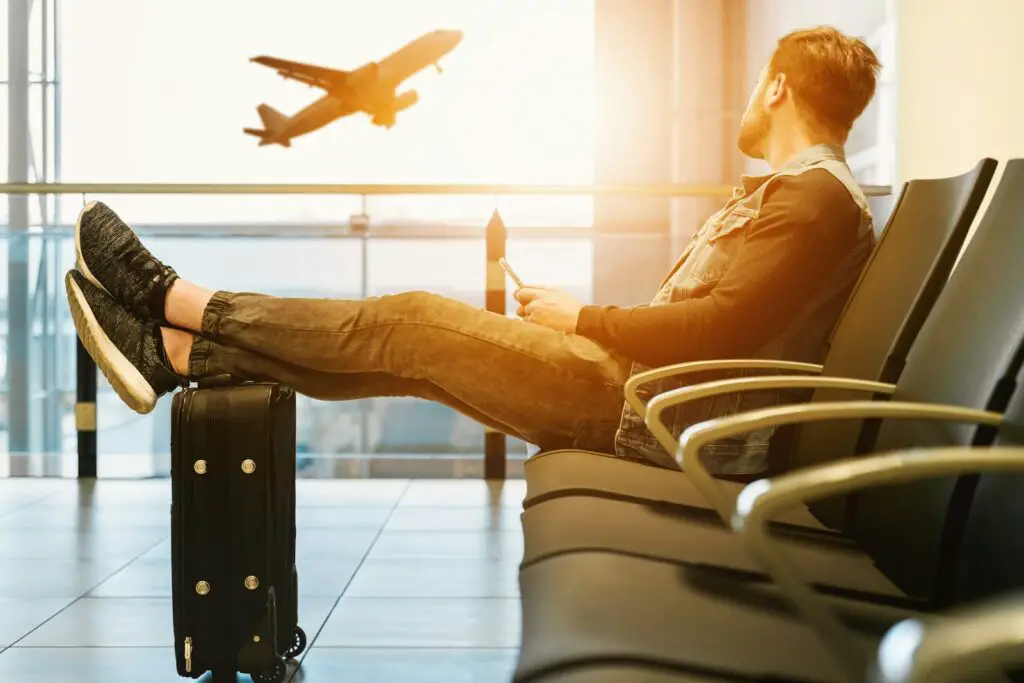 best credit card for travel lounge access