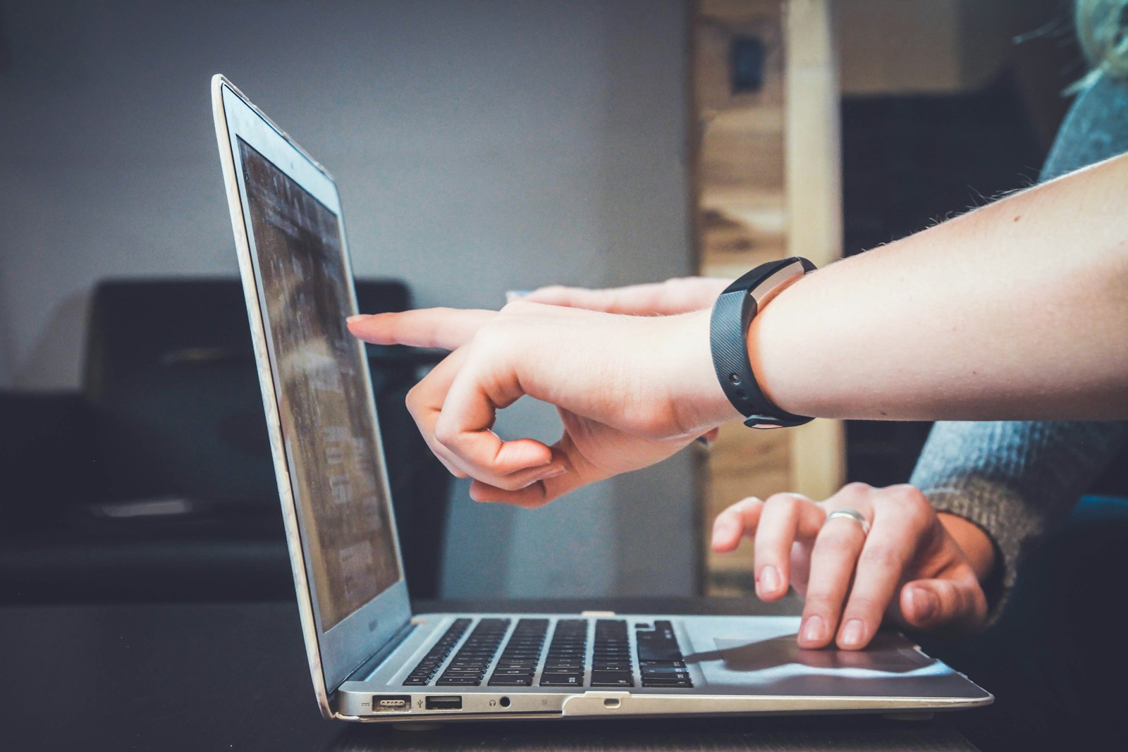 virtual assistant business