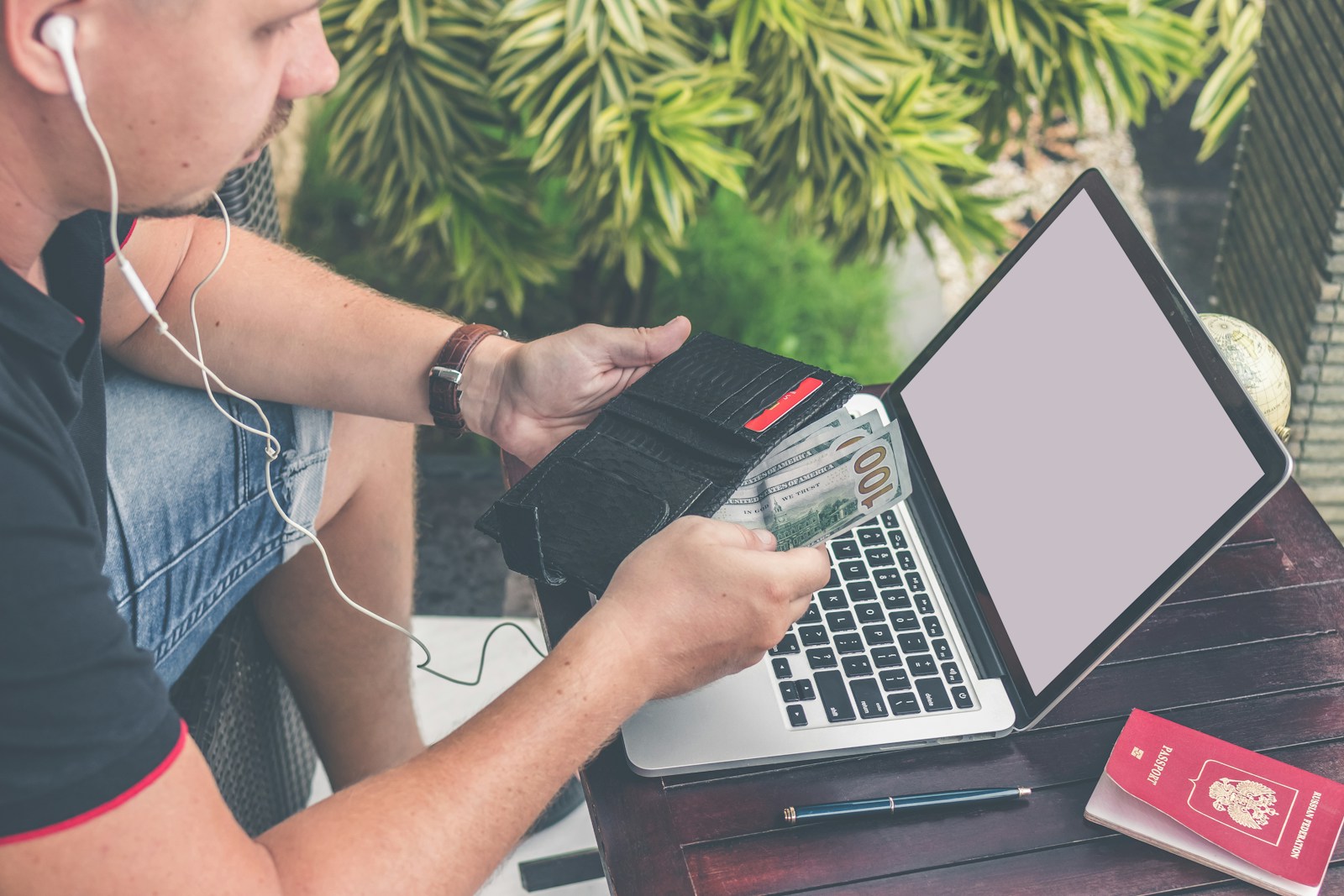 freelancer finances