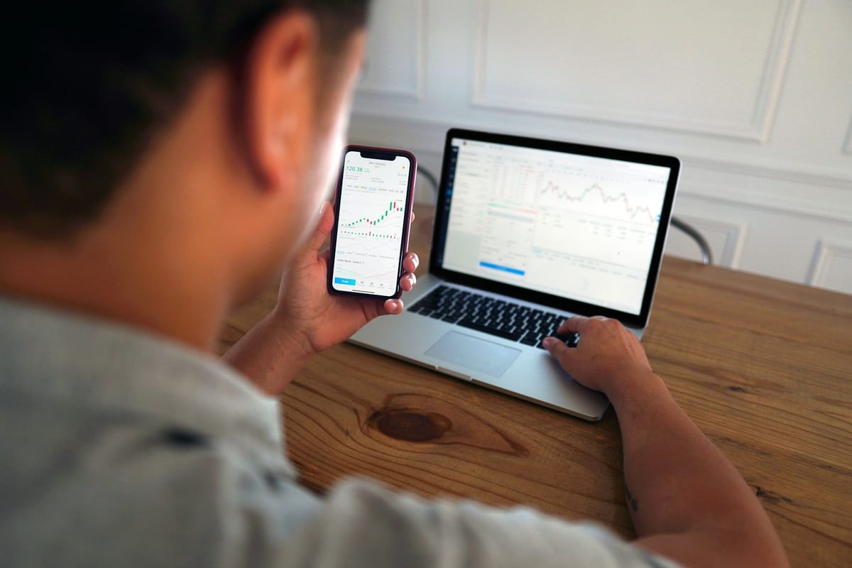 financial hacks for freelancers